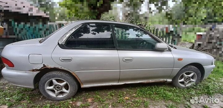 Subaru Impreza 1.5 AT, 1997, битый, 322 256 км