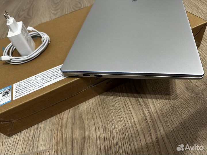 Honor magicbook 15 ryzen 7 3700U