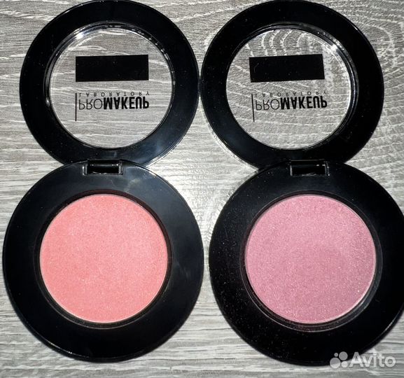 Румяна и хайлайтер из личной коллекции