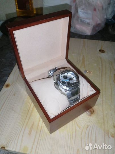 Подарочн коробок для часов, украшений, дерево