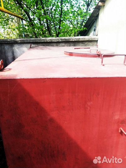 Бак для воды металлический