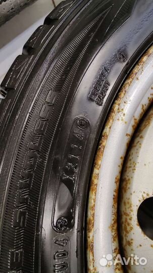 Dunlop Winter Maxx WM01 185/55 R15 82T