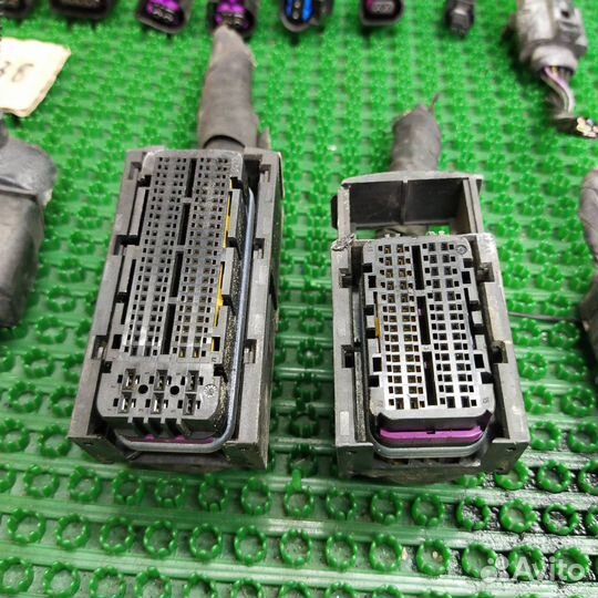 Разъем (фишка) проводки Volkswagen Tiguan 5N1 2008