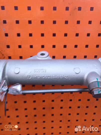 Рулевая рейка Mercedes Benz 212