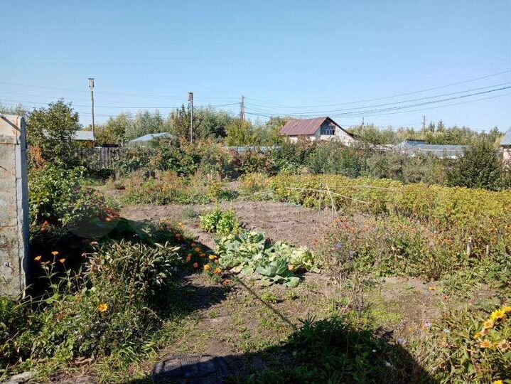 Дача 10 м² на участке 5 сот.