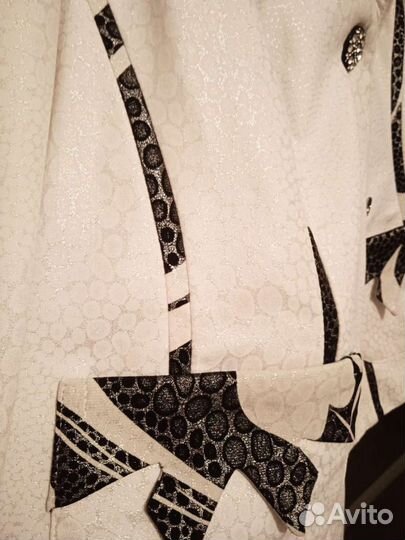 Пиджак женский летний белый