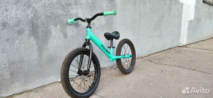 Беговел детский бу