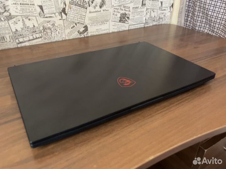 Игровой ноутбук MSI Katana GF75 Thin