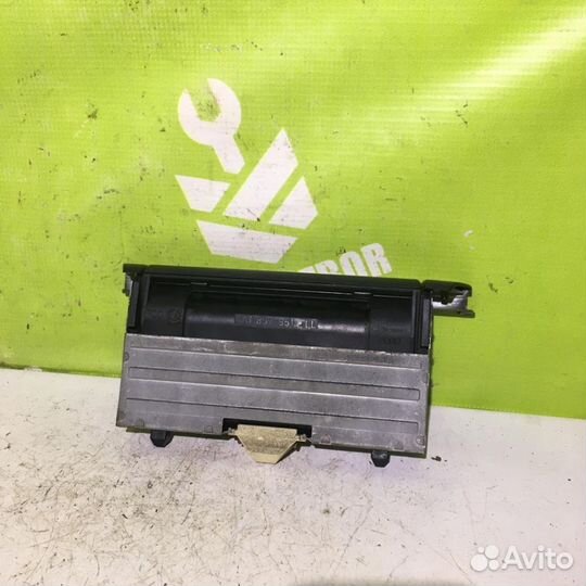 Пепельница передняя Ауди 100 С4