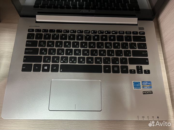 Asus vivobook S300C
