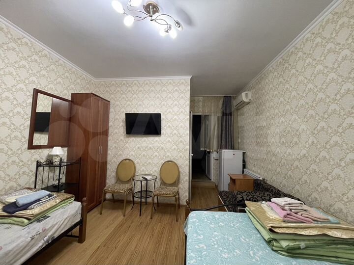 Комната 17 м² в 4-к., 3/3 эт.