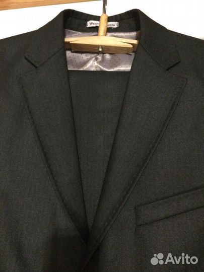 Мужской костюм