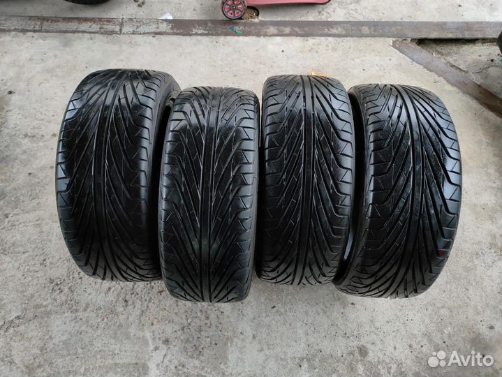 Triangle TR968 215/50 R17