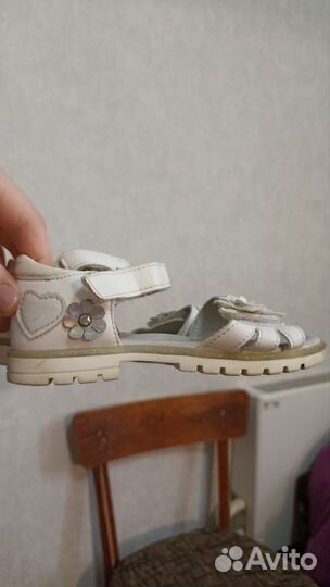 Босоножки для девочки