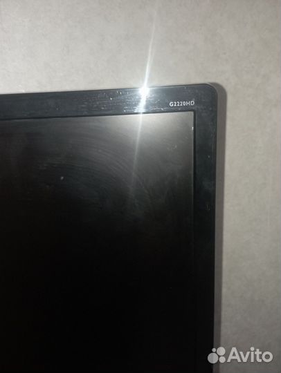 Монитор BenQ G2220HD