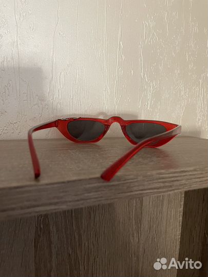 Солнцезащитные очки