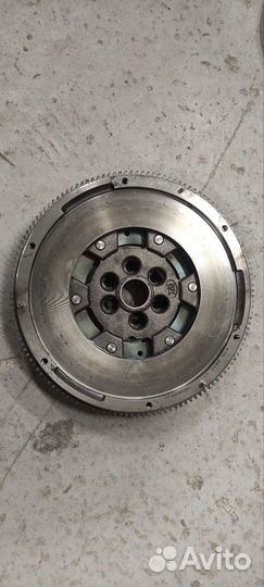 Двухмассовый маховик LUK VAG 2.0TDI