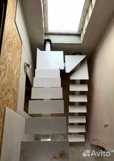 Лестница из листового металла