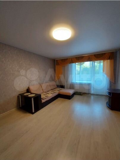 2-к. квартира, 65 м², 2/10 эт.