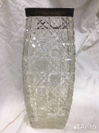 Антикварная хрустальная ваза Хлебников