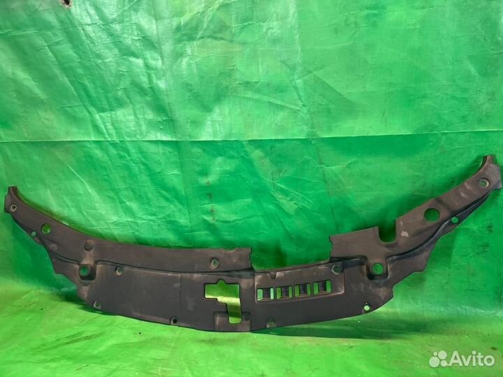 Накладка на телевизор Toyota Camry AVV50 2012