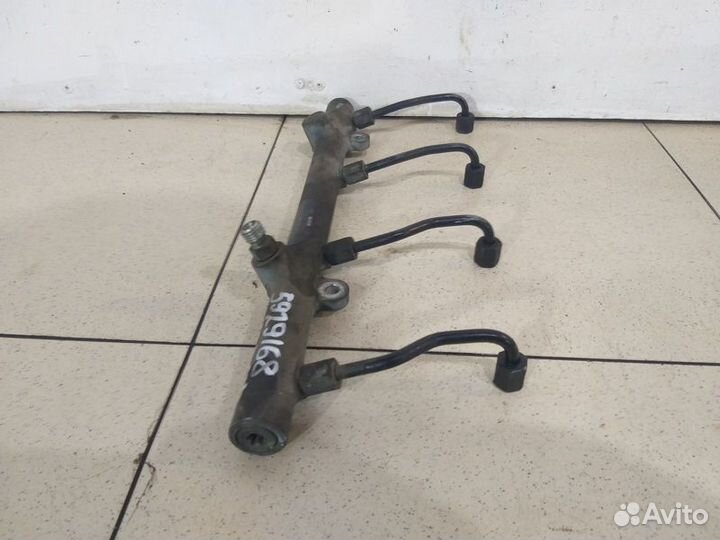 Рейка топливная Мерседес