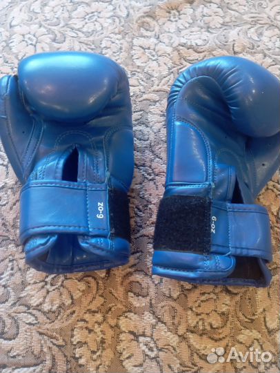 Боксерские перчатки