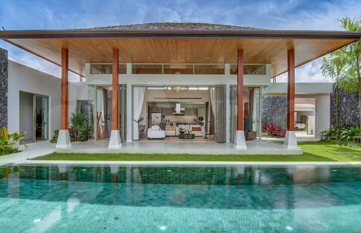 Дом 376 м² на участке 572 м² (Таиланд)