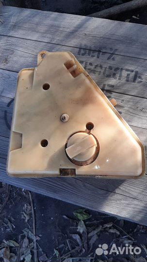 Расширительный бачок на москвич святого 2141