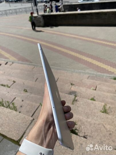 iPad air 2 Ru/16 +sim