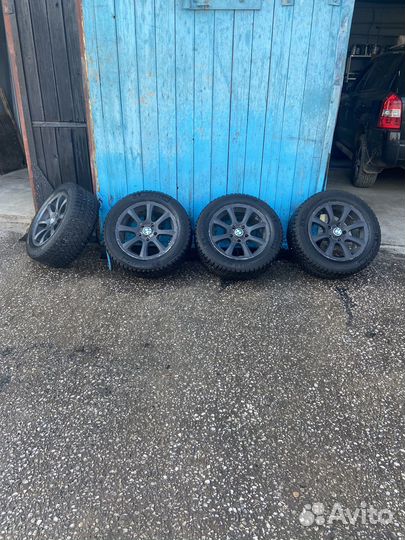 Michelin X-Ice North XIN2 225/55 R16