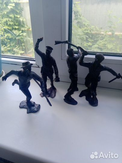 Игрушечные солдатики Б/У