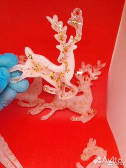 Елочные игрушки из эпоксидной смолы