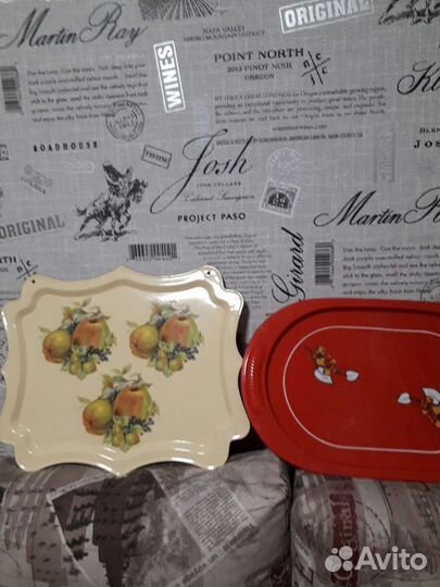 Поднос эмалированный и пластмассовый СССР