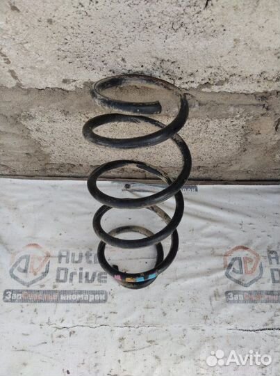 Пружина подвески передняя Volkswagen Golf plus BSE