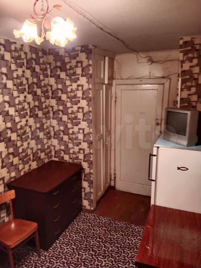 Комната 15 м² в 5-к., 3/5 эт.