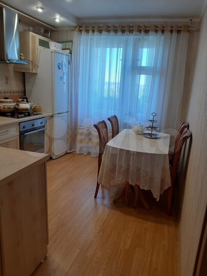 3-к. квартира, 65 м², 3/5 эт.