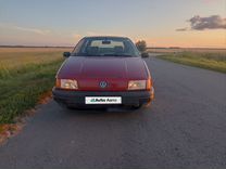 Volkswagen Passat 1.8 MT, 1988, 420 000 км, с пробегом, цена 107 000 руб.