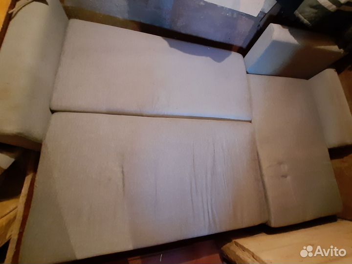 Угловой диван бу