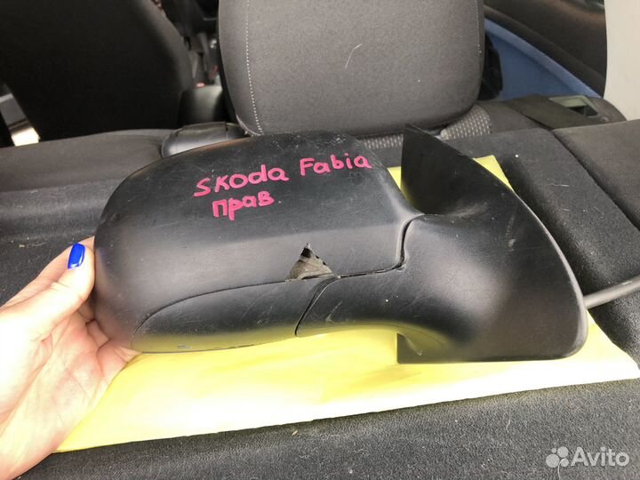 Зеркало правое механическое Skoda Fabia 1