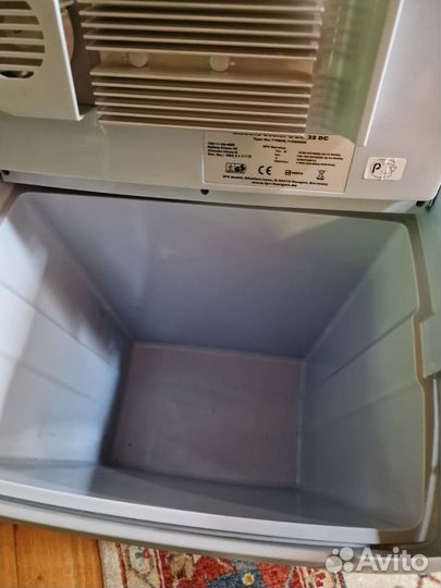 Сумка холодильник бокс пластик Ezetil