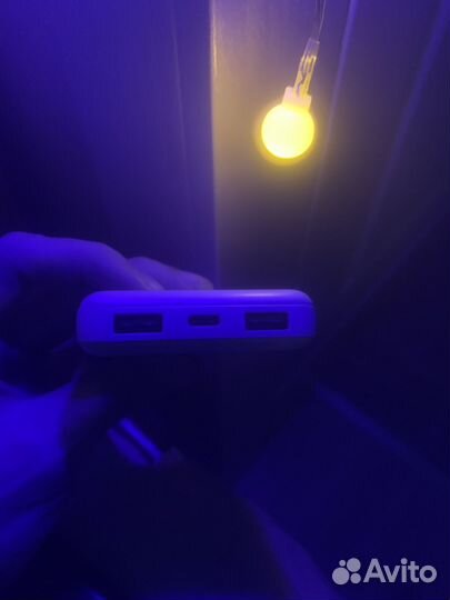 Повербанк 10000