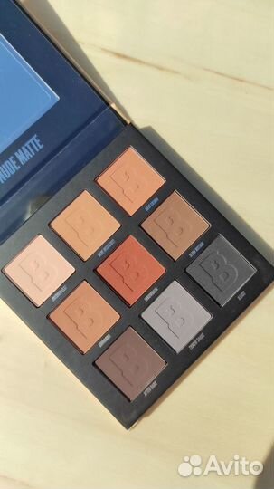 Beauty BAY палитра теней nude matte 9