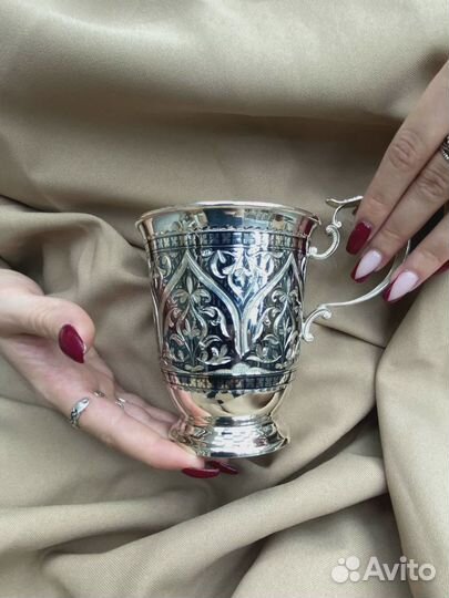 Кружка из серебра на 415 мл
