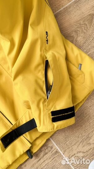 Куртка женская горнолыжная 48р