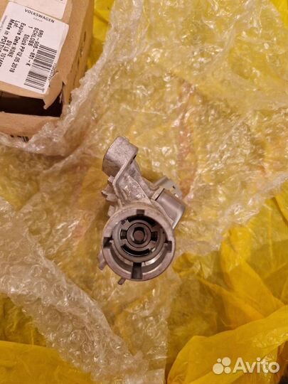 Замок рулевого вала VAG 6R0905851K