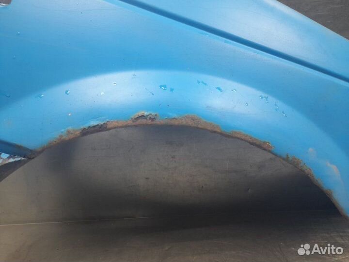 Крыло переднее правое Volkswagen Passat B3