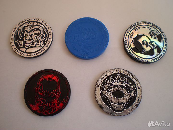 Биты, фишки, кэпсы