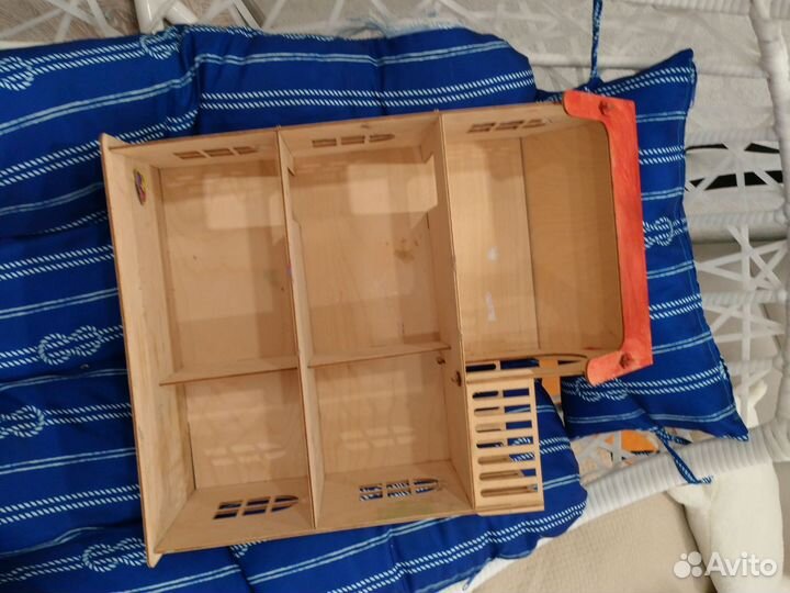 Домик для кукол