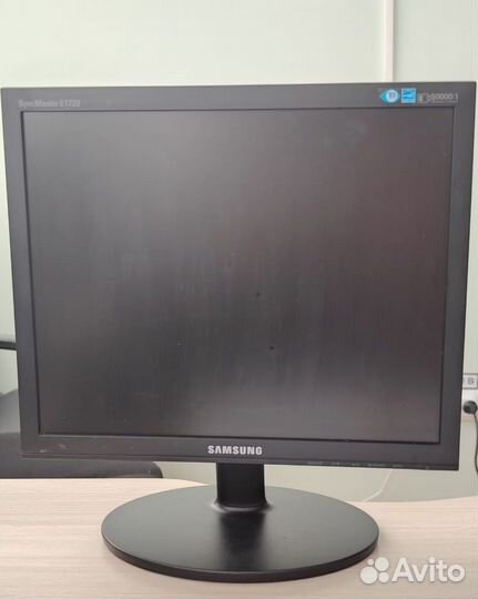 Монитор Samsung 17